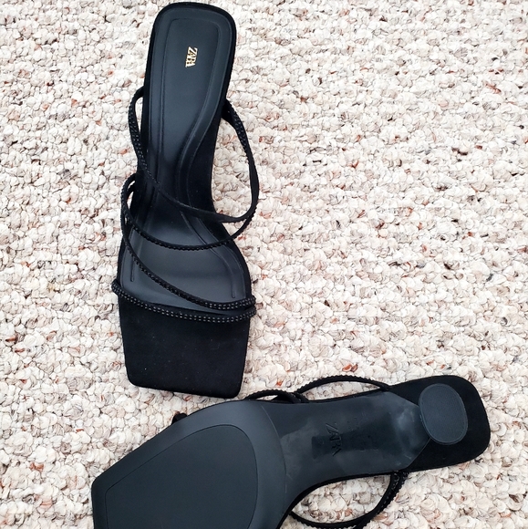 Zara heels with rhinestones - Picture 1 of 3